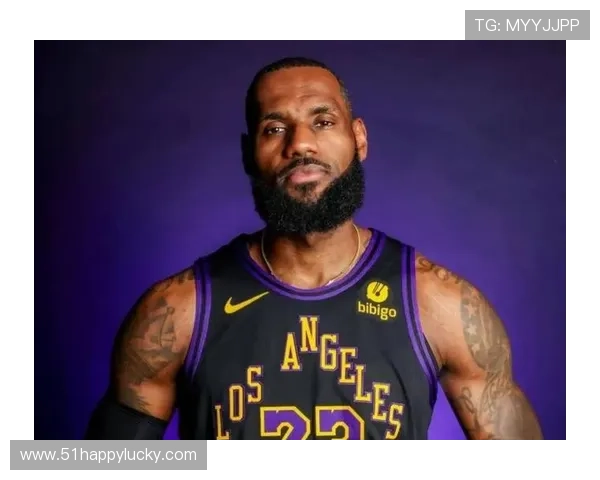 湖人调整阵容迎关键赛程 詹姆斯状态回暖西部格局生变季后赛前景引关注