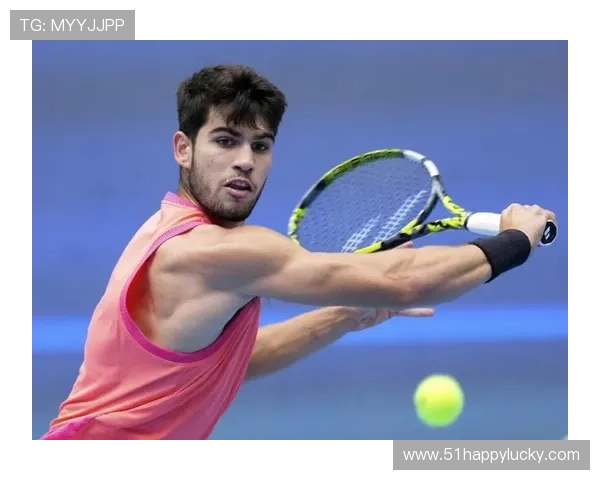 阿尔卡拉斯轻松晋级巴黎大师赛四强 将与梅德韦杰夫争夺决赛席位