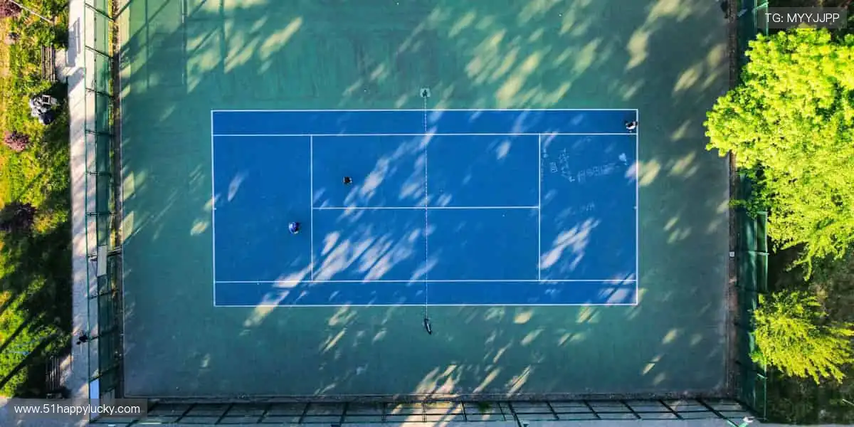 💻全球赛事，同步开启！AI 解说 + 弹幕互动，让观赛更嗨🎉